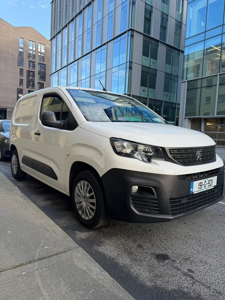 Peugeot Partner 3 Seater Van 2019 - Image 3