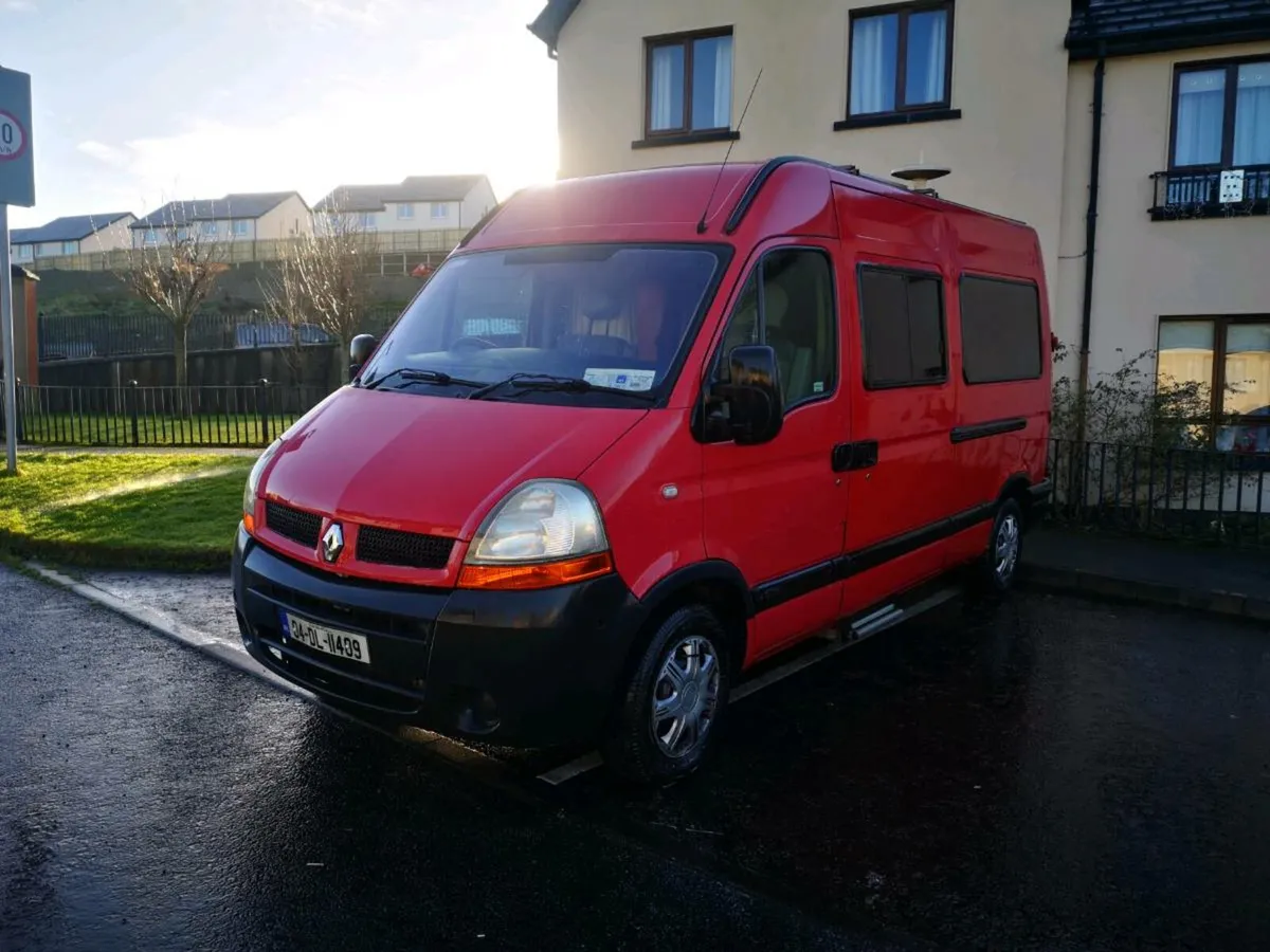 Renault master camper - Image 1