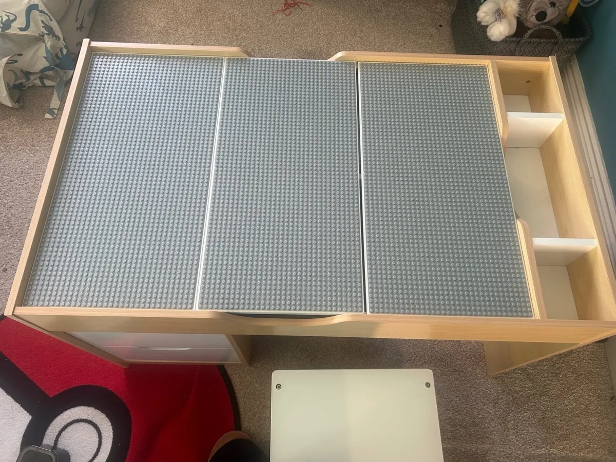 Lego Table - Image 2
