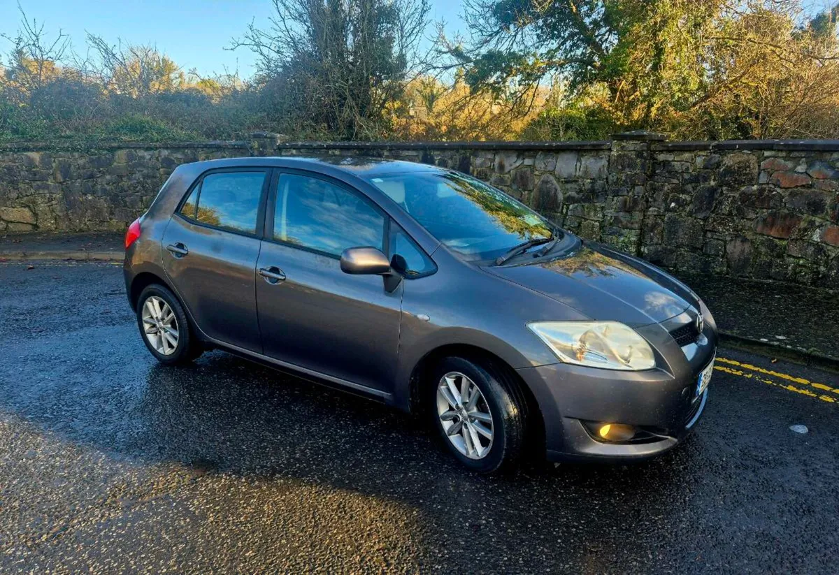 2009 TOYOTA AURIS (1.4 DIESEL ) - Image 1