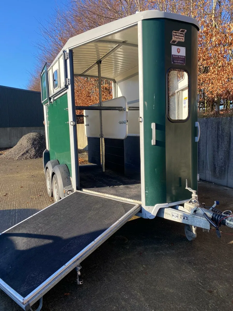 Iforwilliams 511 horse box - Image 1