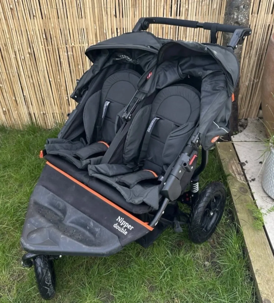 Out n about double V5 - Image 1