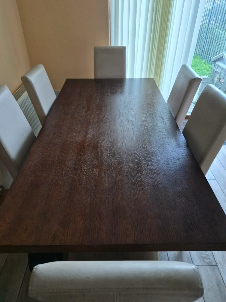 Kitchen table and 6 chairs - Image 1