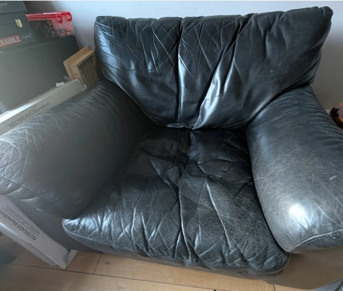 Leather sofa - Image 1