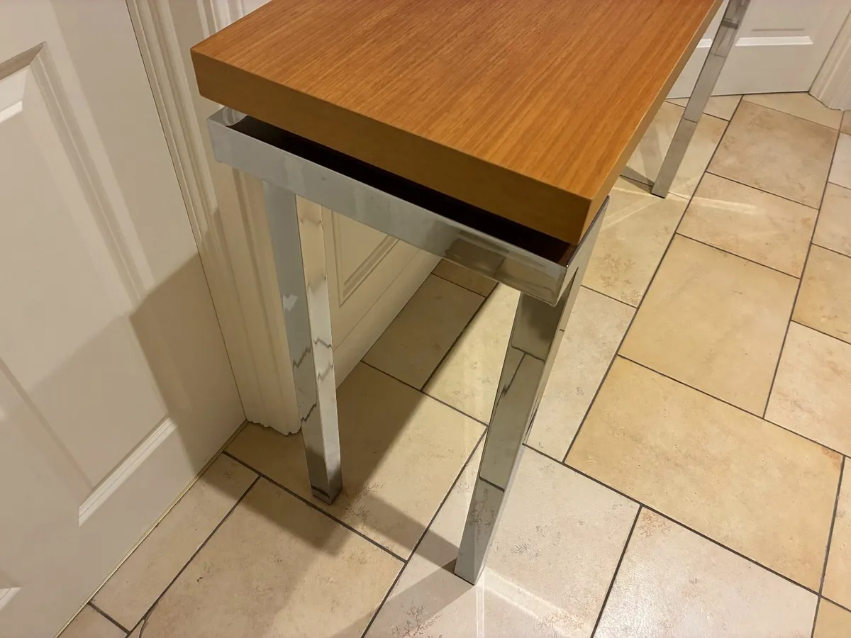 Console Table - Image 2