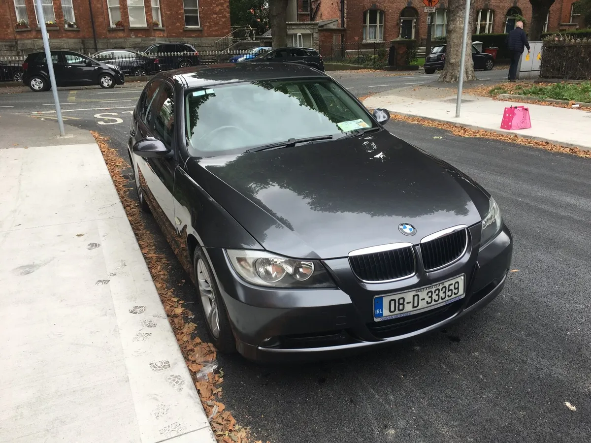 BMW 3-Series 2008 - Image 2