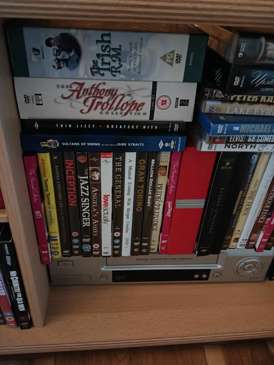 Tv and dvd collection - Image 2