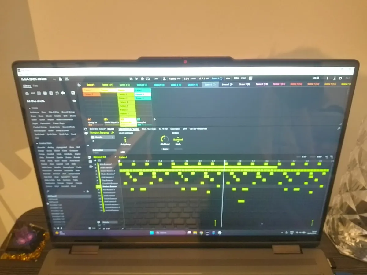 Maschine MK3 + Komplete Ultimate 15 Bundle €750 - Image 3