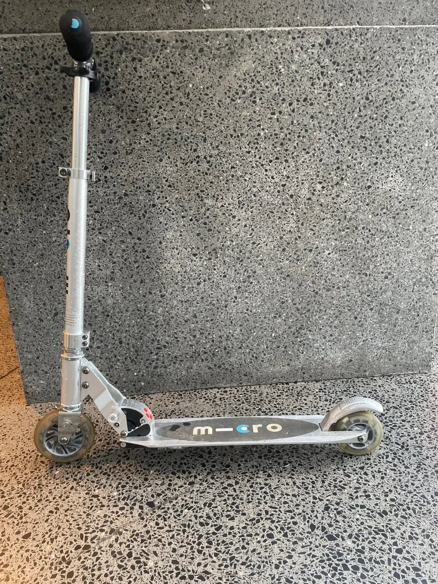 Micro scooter sprite - Image 1