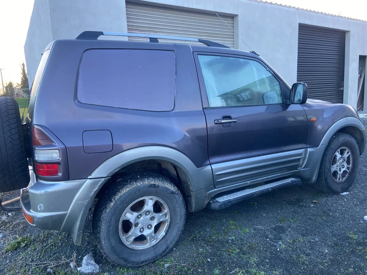 Pajero Jeep - Image 4