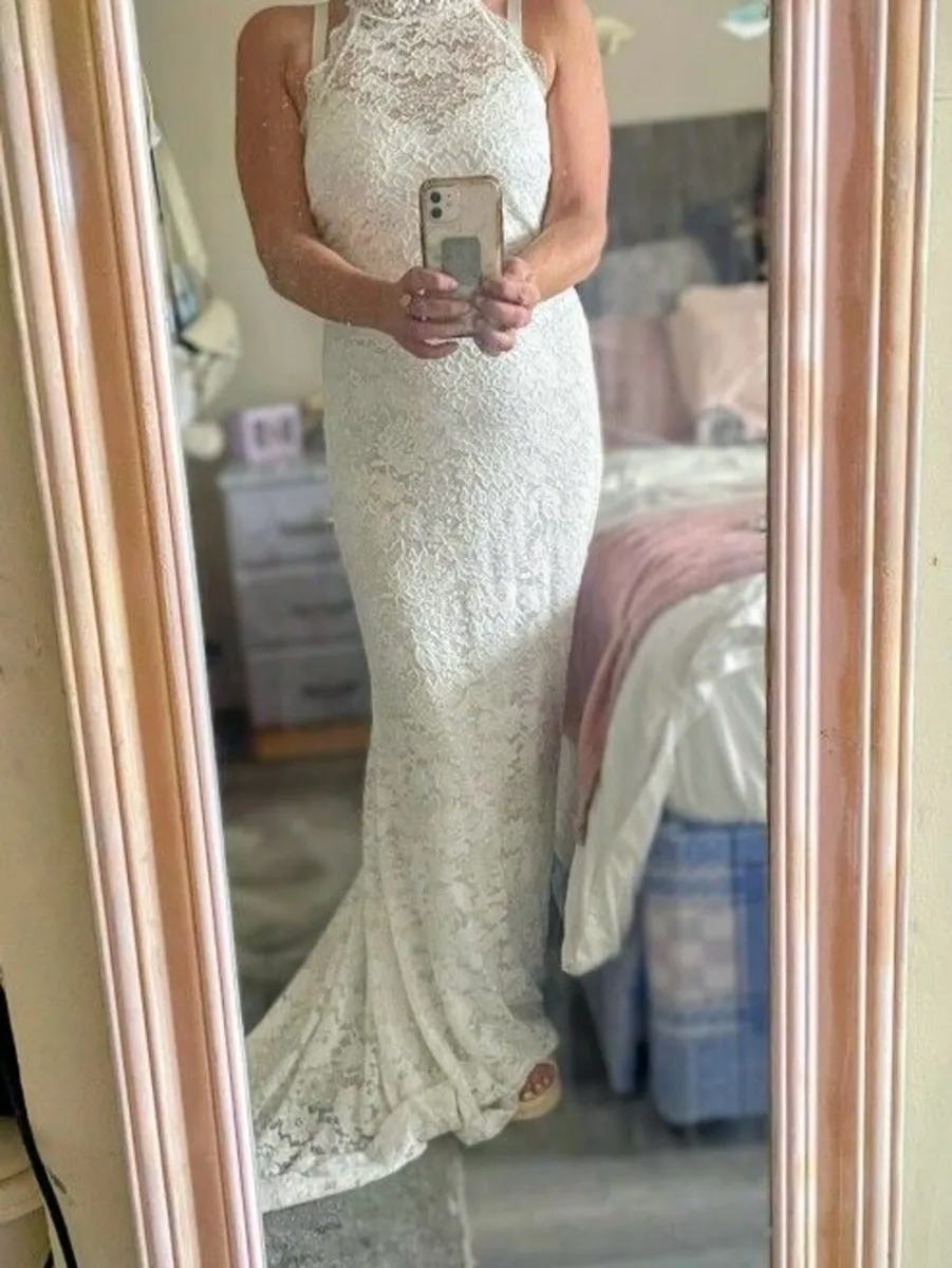 Wedding dress - Image 1