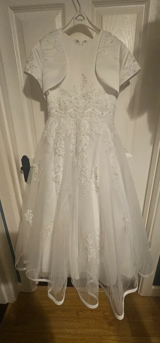 Communion dress - Image 4