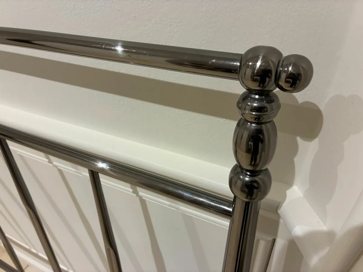 Bed Headboard - Image 2