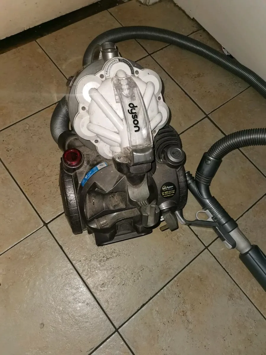 Dyson hoover - Image 3