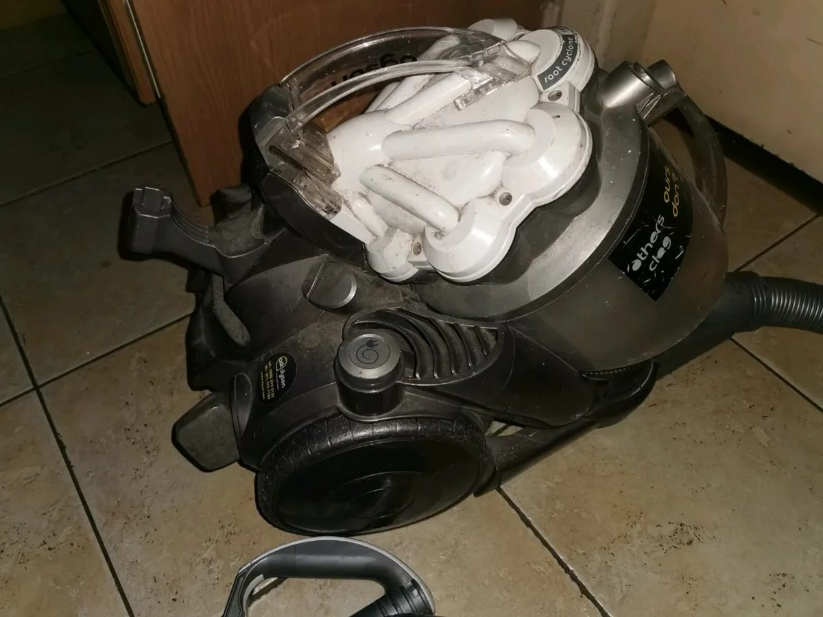 Dyson hoover - Image 4