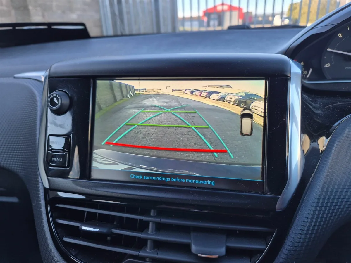 Peugeot 208 2019 1.5 D . LOW MILAGE - Image 4