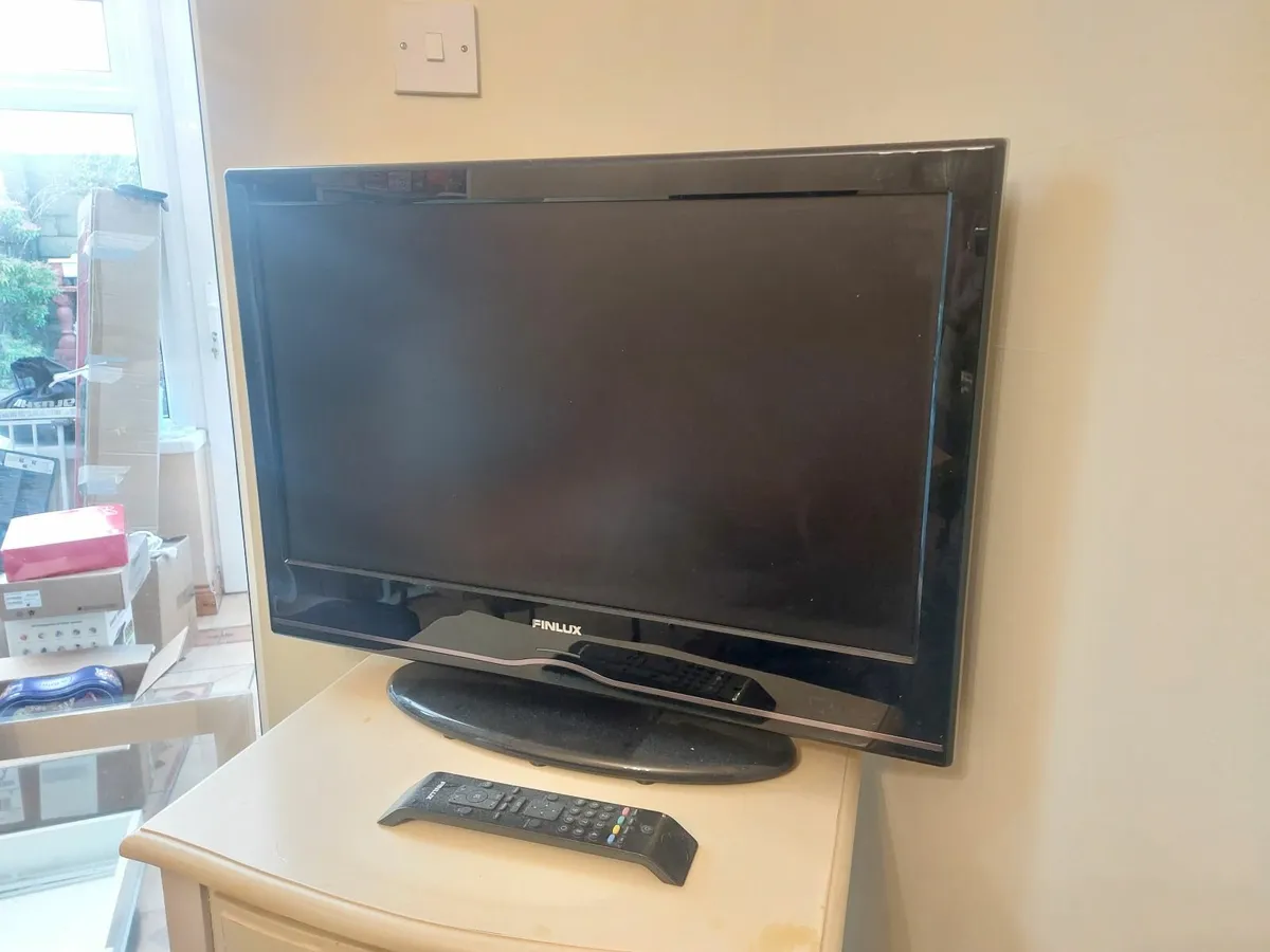 26" Finlux TV (with remote) - Image 1