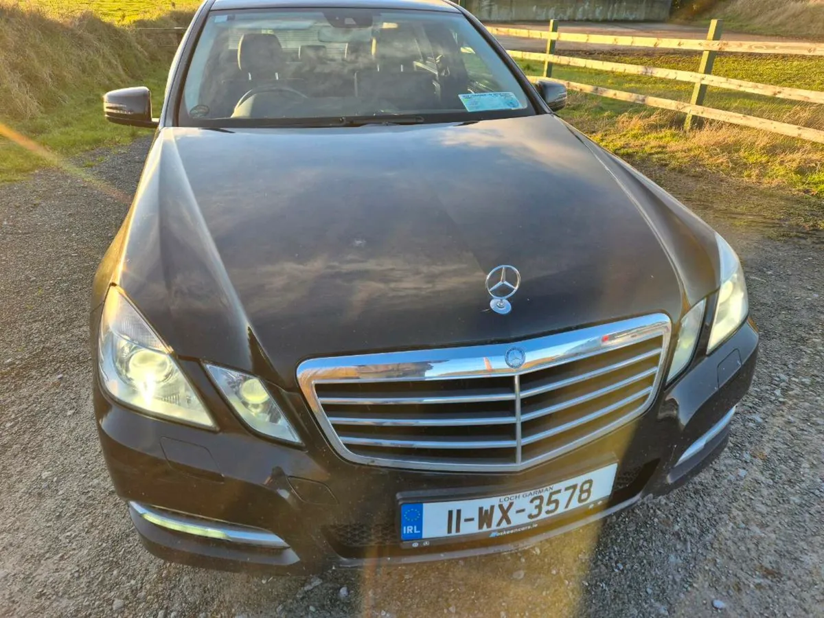 Mercedes E220 Diesel - Image 3