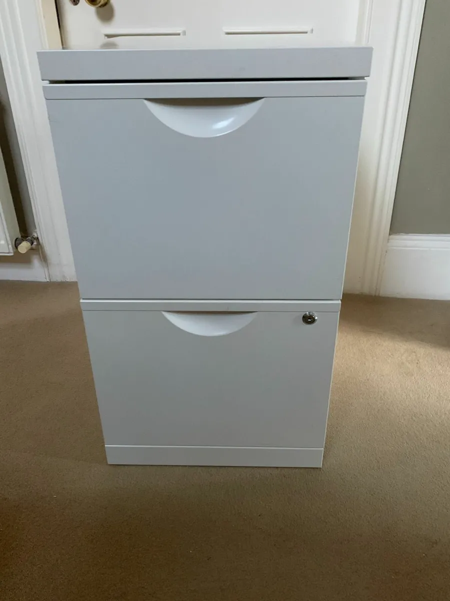 Two drawer filling cabinet - Image 1