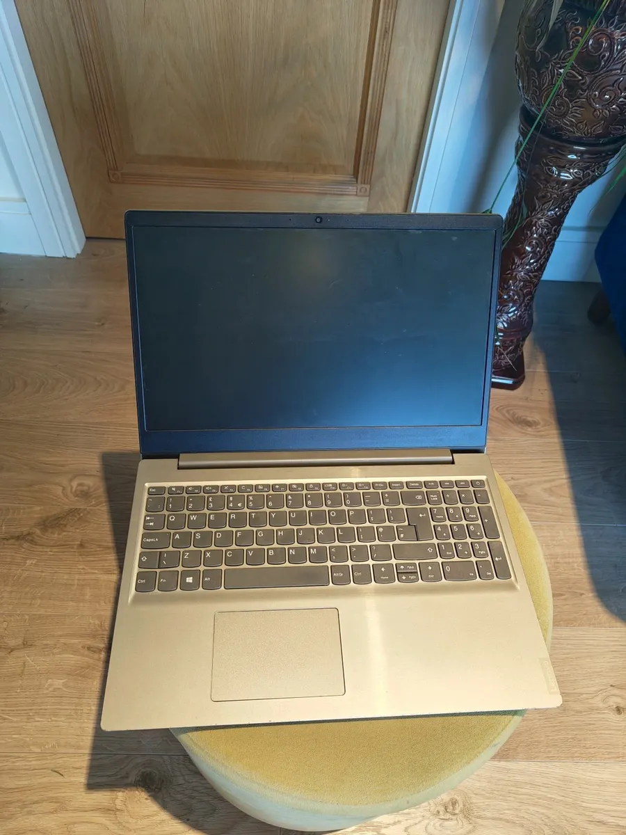 Lenovo IdeaPad (Model 81MV)  Inteli3, 4GB RAM, SSD - Image 1