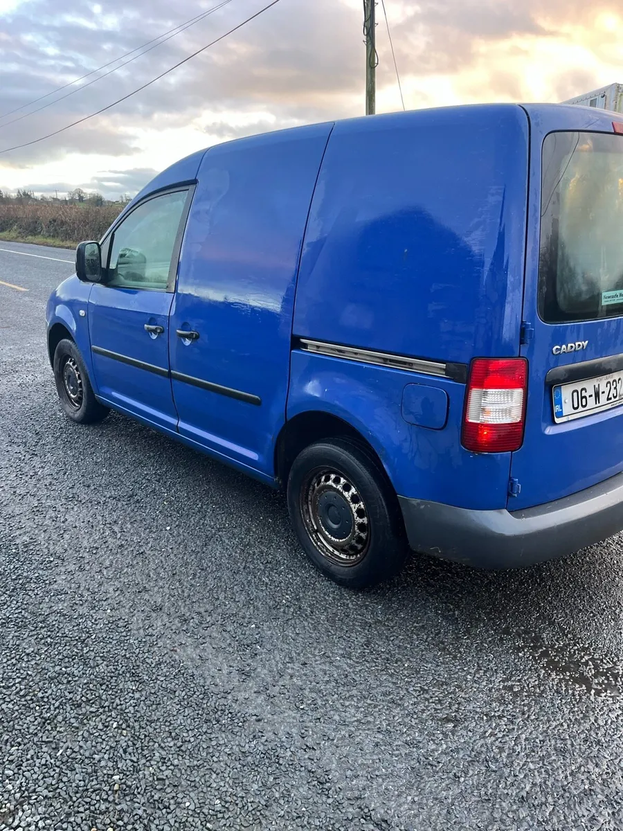 Vw caddy - Image 4