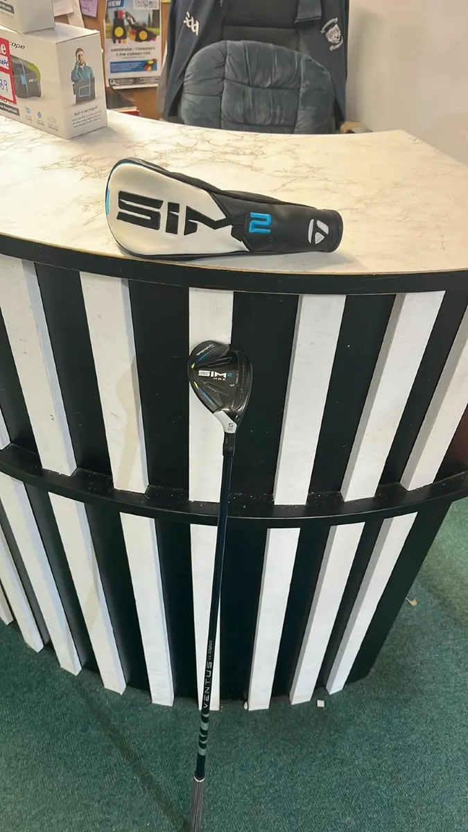 Taylormade Sim2 5 Hybrid Regular Only €129 - Image 2