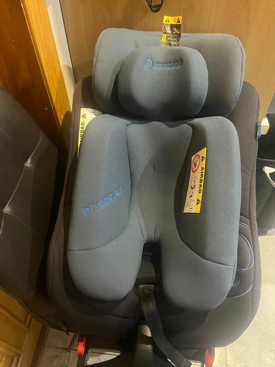 Concord Reverso Plus Car Seat – Immaculate Cond - Image 4