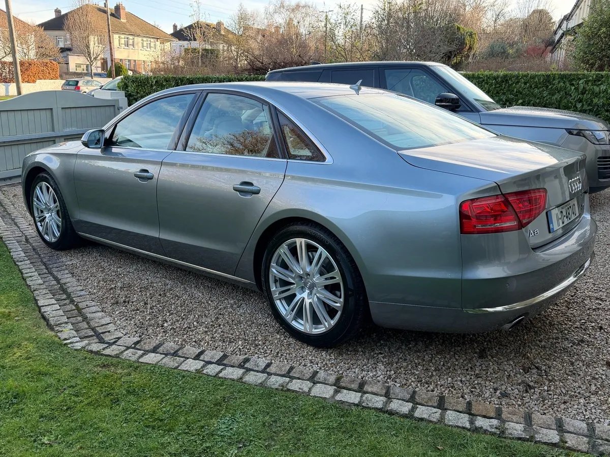 Audi A8 4.2 TDI - Image 3