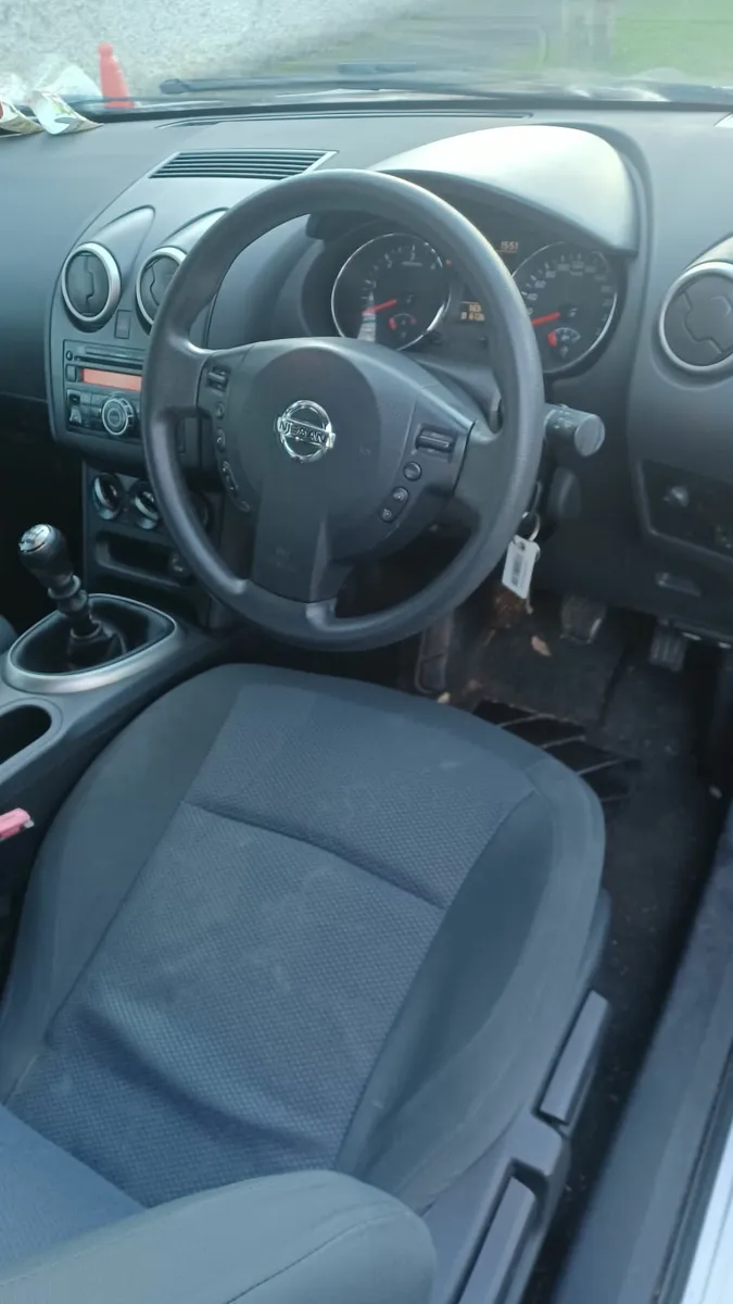 Nissan Qashqai 2010 - Image 3
