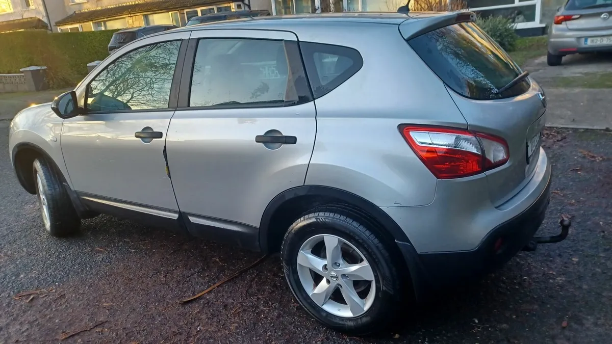 Nissan Qashqai 2010 - Image 4