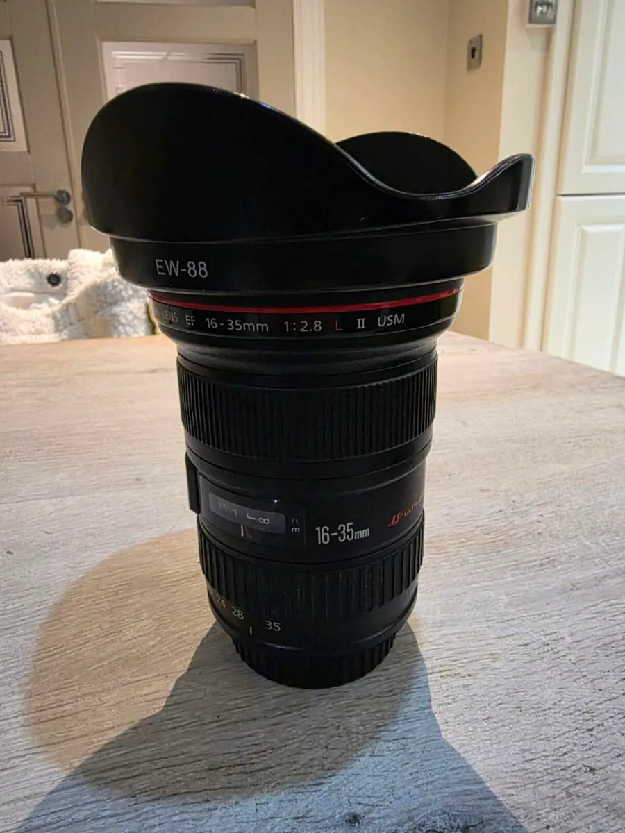 Canon 16-35 l lens - Image 1