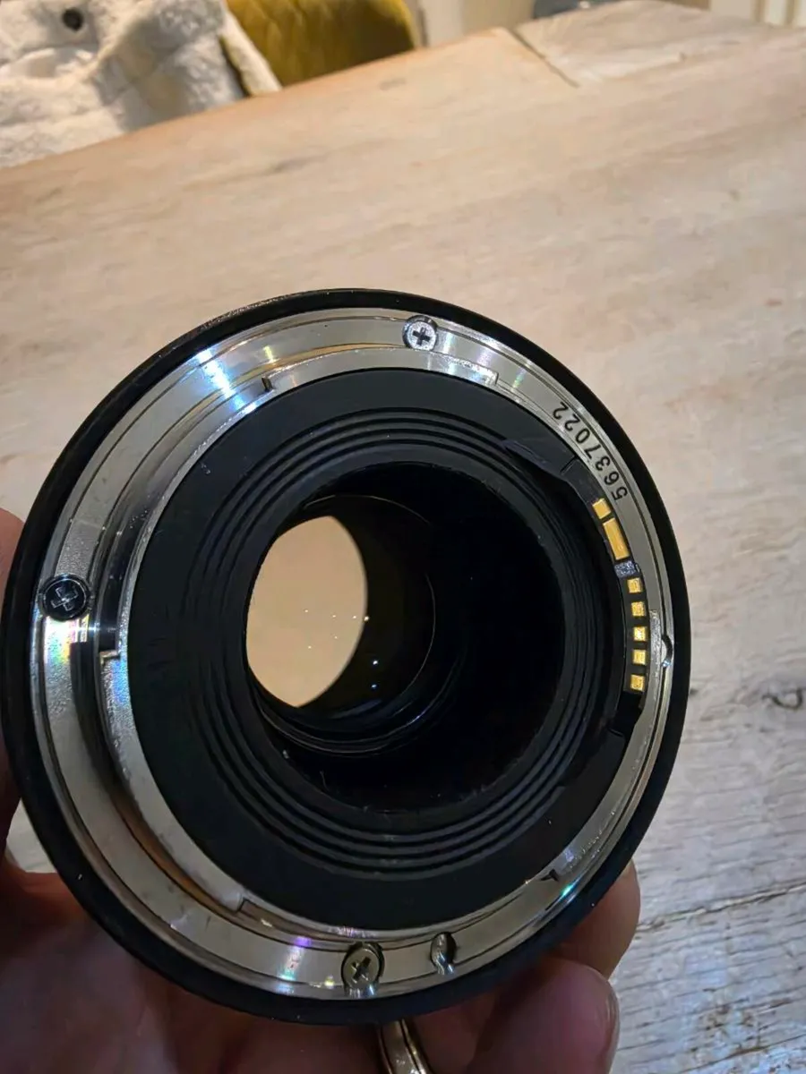 Canon 16-35 l lens - Image 3