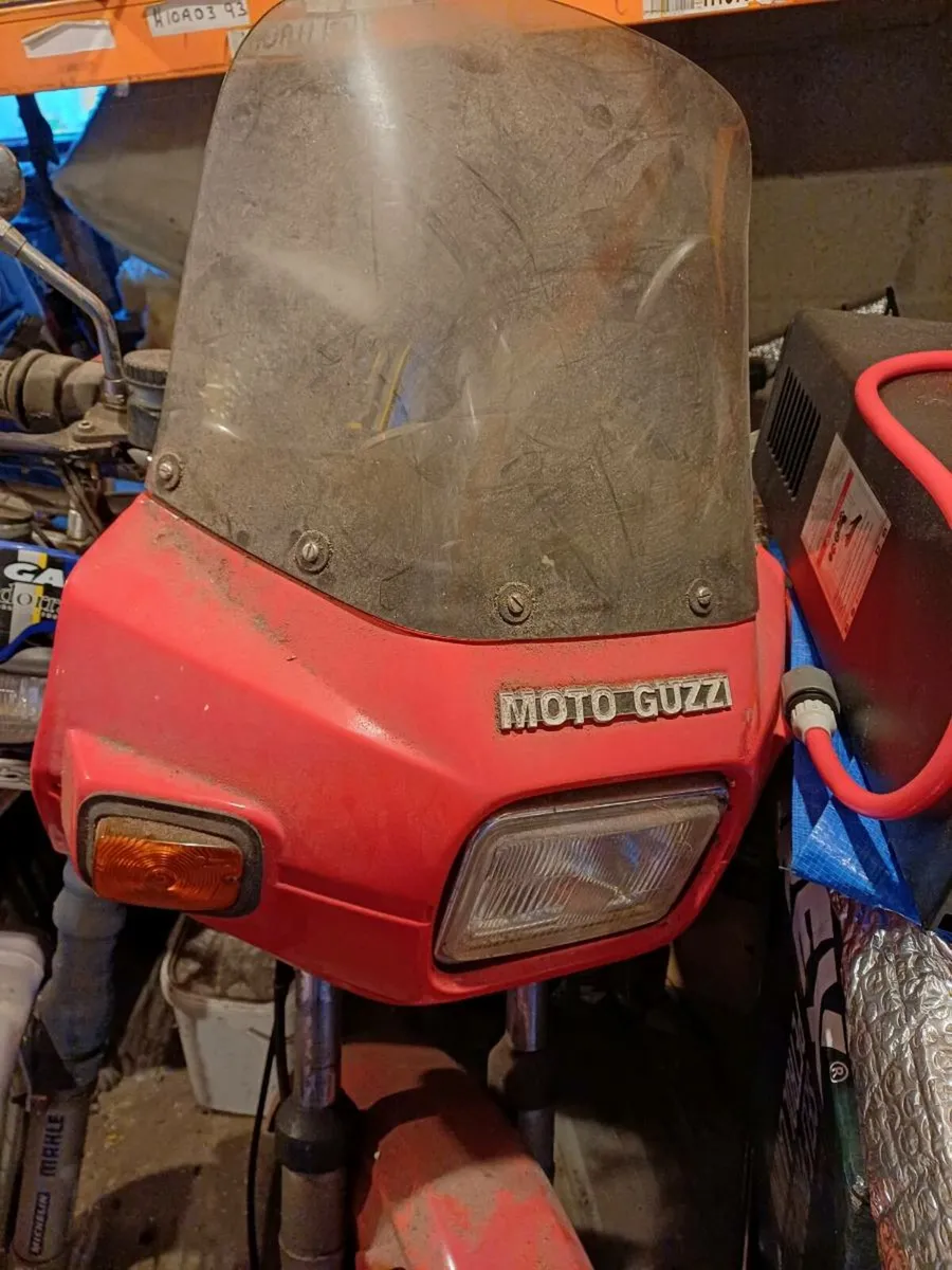 Moto Guzzi V65 SP - Image 2