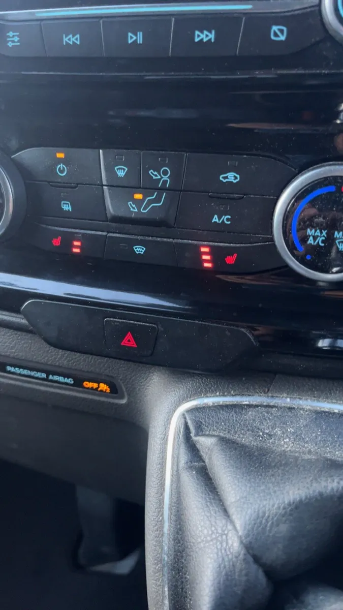 Ford transit custom - Image 4