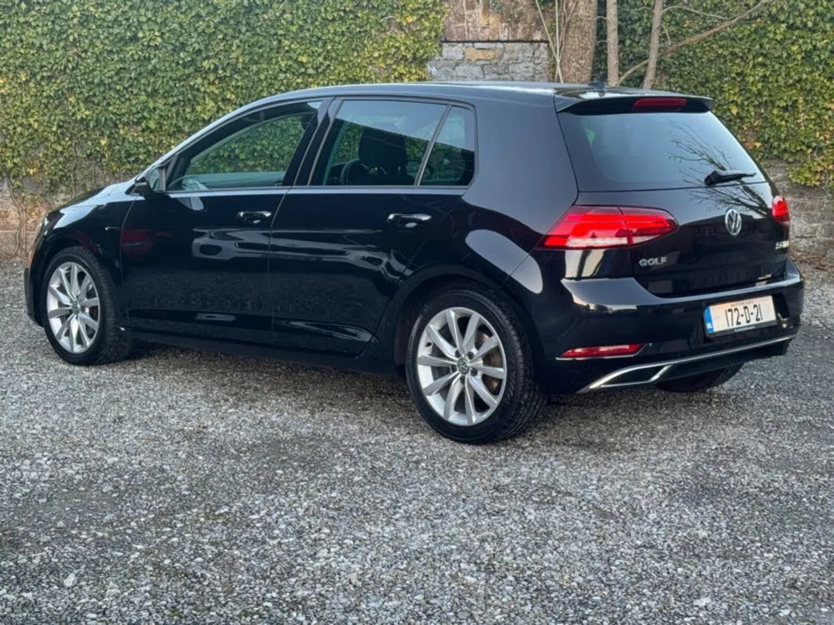 2017 Volkswagen Golf 2.0 Highline Auto - Image 3