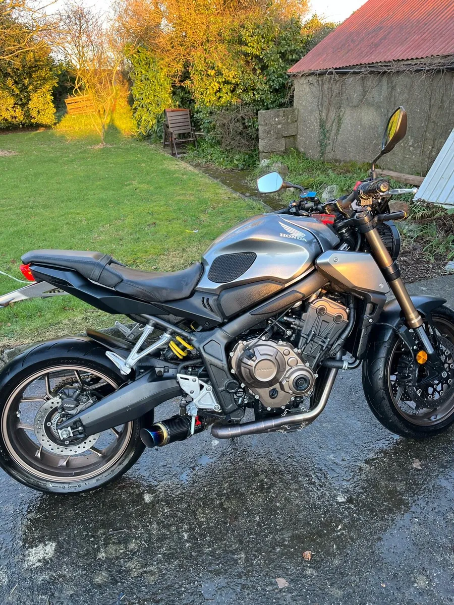 2022 Honda cb650r neo sport cafe - Image 1