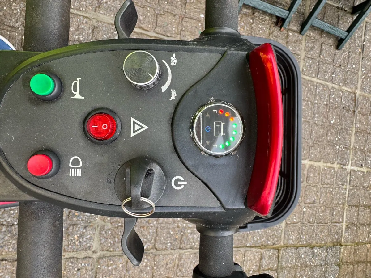 Mobility Scooter - Image 4