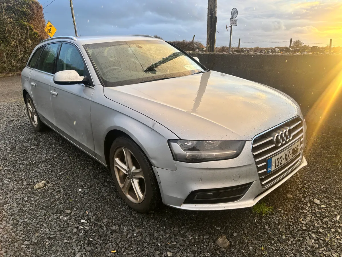 2013 AUDI A4 ESTATE AUTO S LINE - Image 1