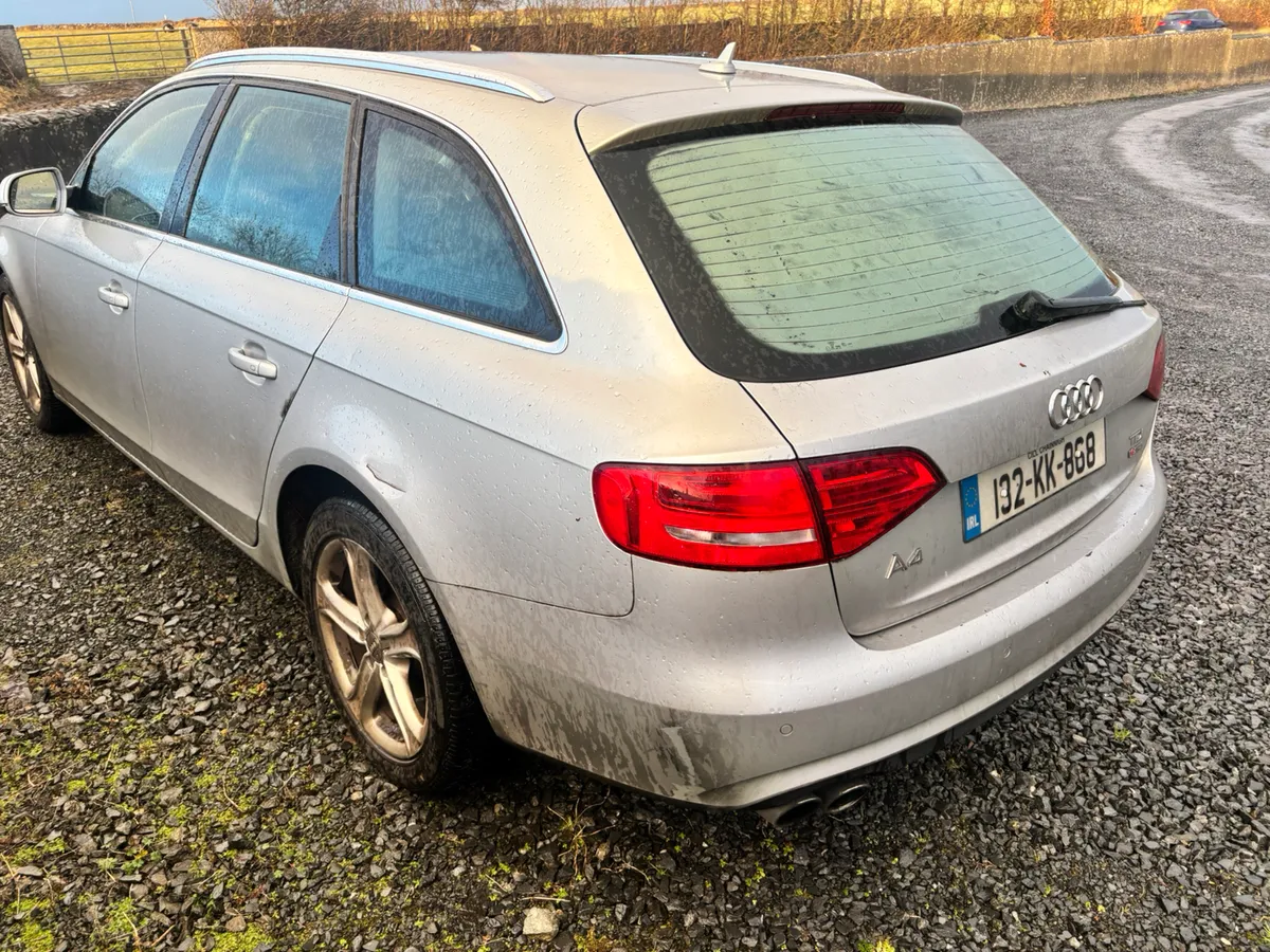 2013 AUDI A4 ESTATE AUTO S LINE - Image 3