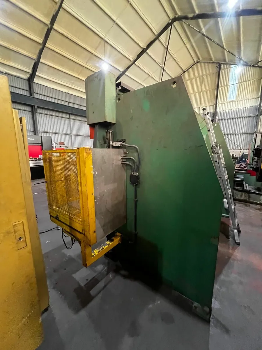 Haco 100 ton x 3Mtr Press Brake - Image 3