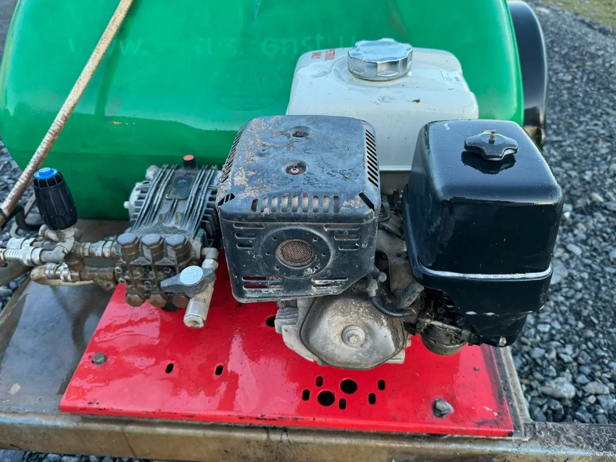 1100L Tow Behind Honda Power Washer - Image 3