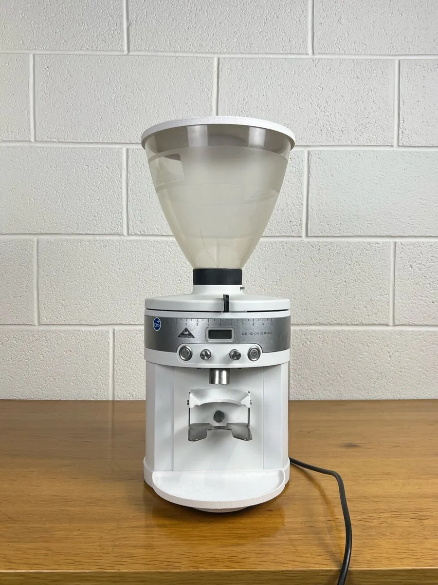 Mahlkonig K30 coffee grinder - Image 1