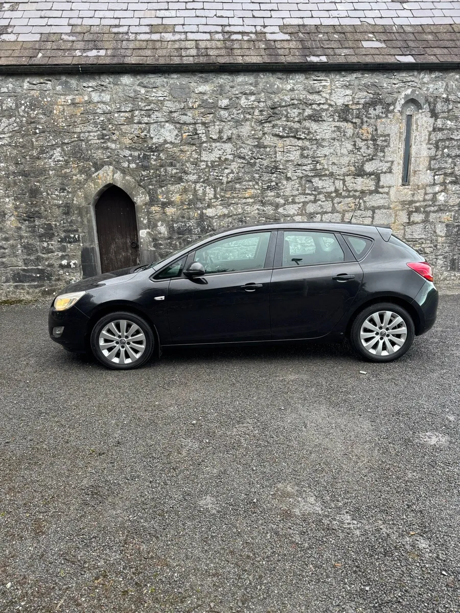 2012 Opel Astra Sc 1.7 CDTI Diesel - Image 2
