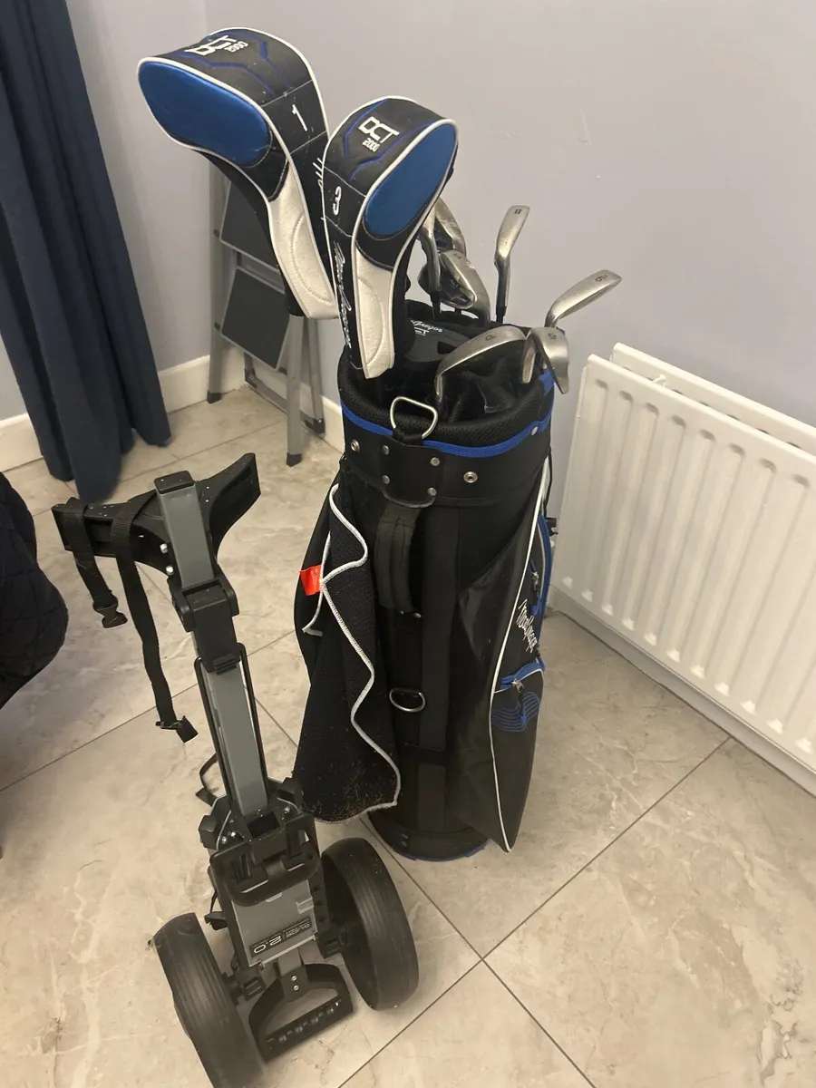 Golf Club Set & Trolley - Image 1