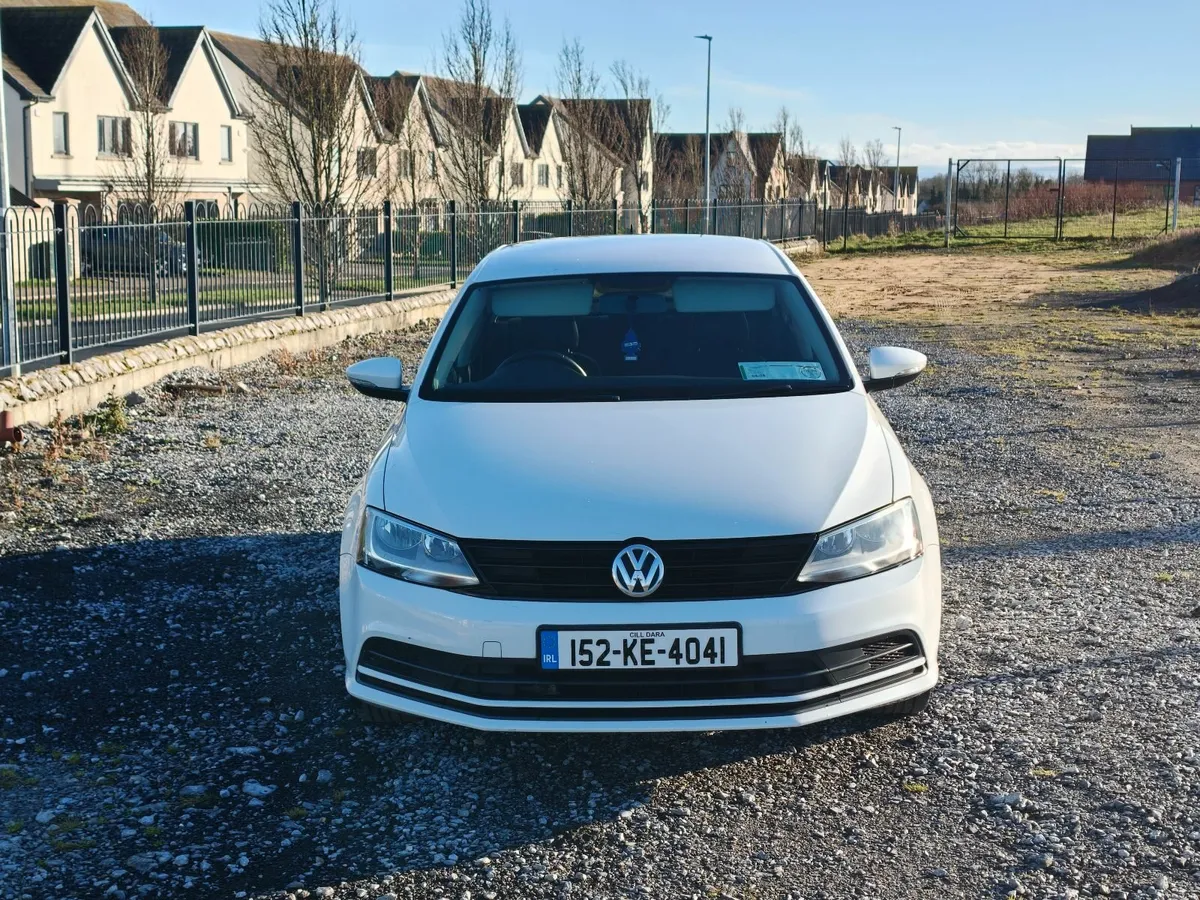 Volkswagen Jetta 2015 - Image 3
