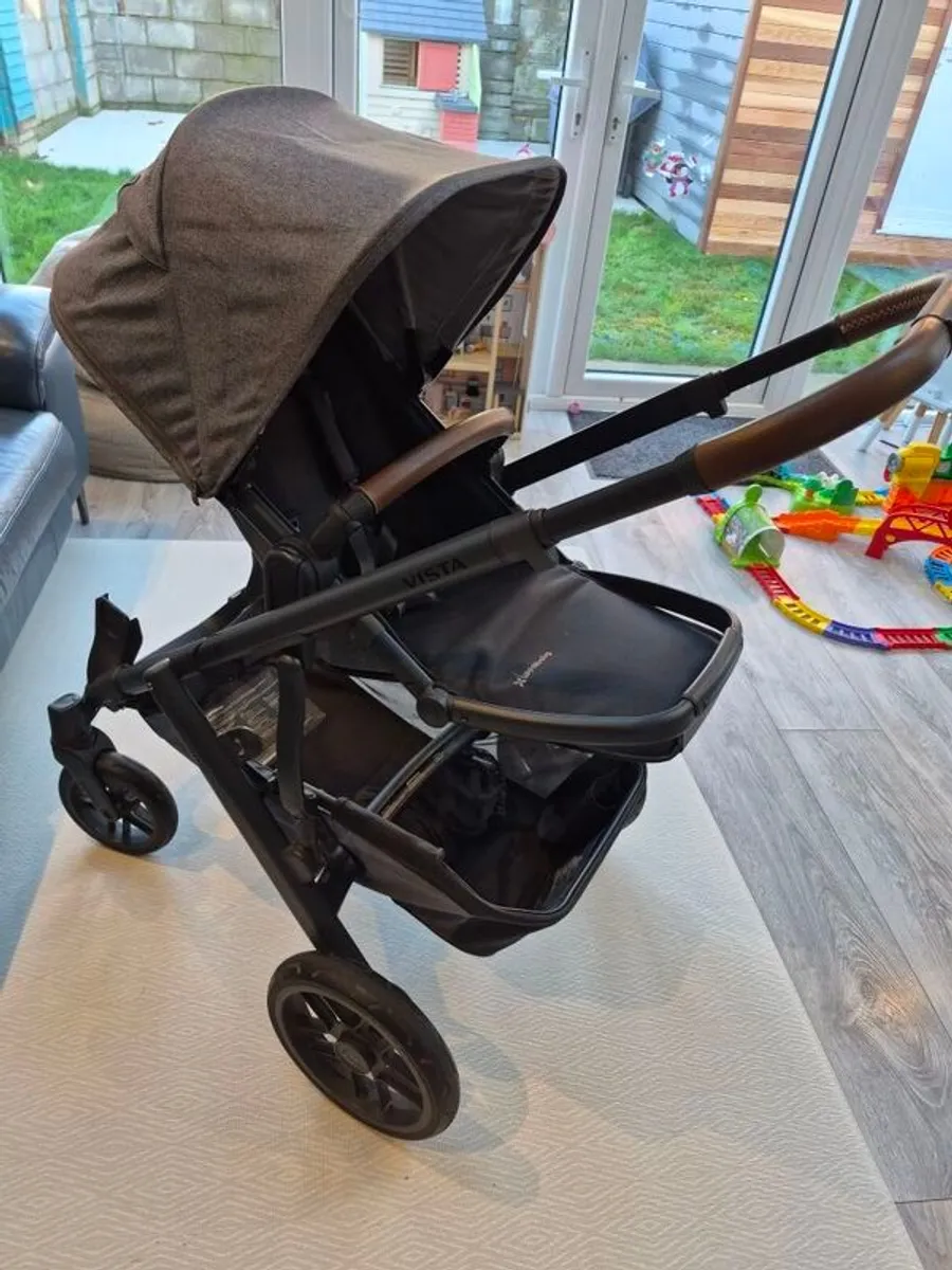 Uppa Baby Vista V2 - Image 1