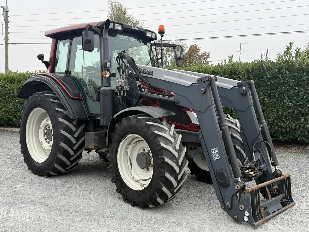 2014 Valtra N103 HiTech 5 with Loader - Image 2