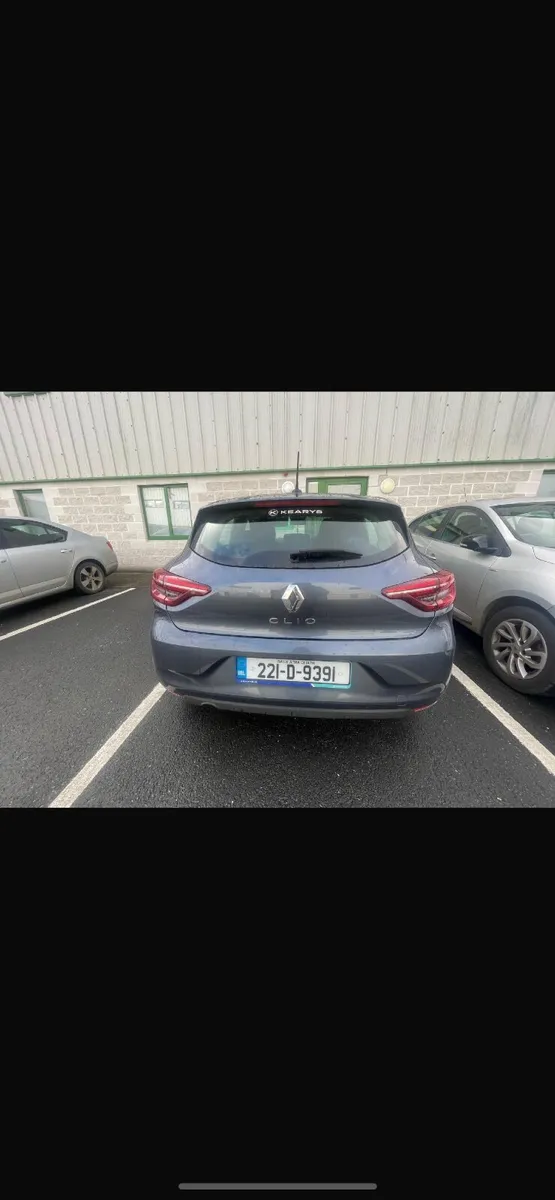 Renault Clio 2022 - Image 1