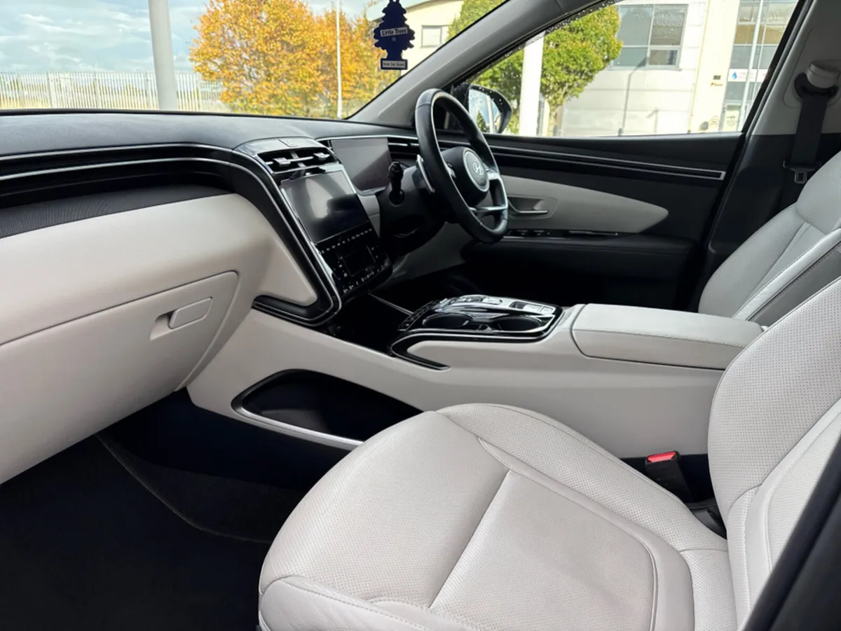 Hyundai Tucson EXECUTIVE PLUS PHEV PTG  AU *7.9% F - Image 3