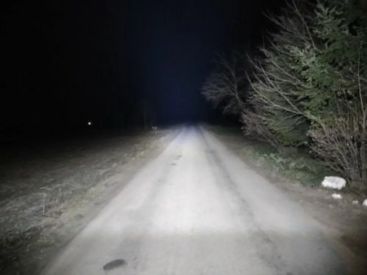 90W 19" LED Light bar for Van Truck Camper - Image 3